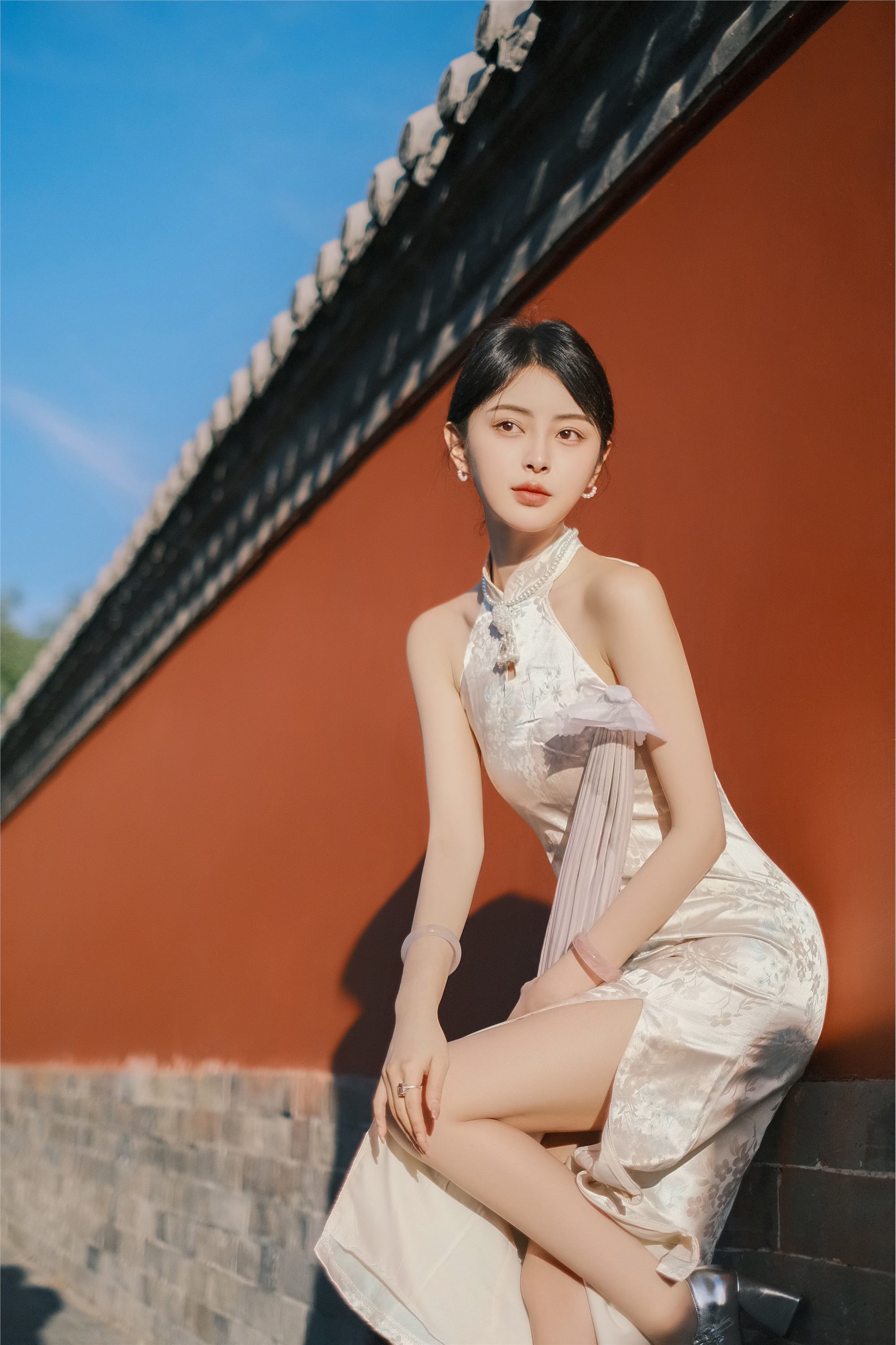 YITUYU艺图语 2025.01.03 庭院深深 胡允恩YooEn